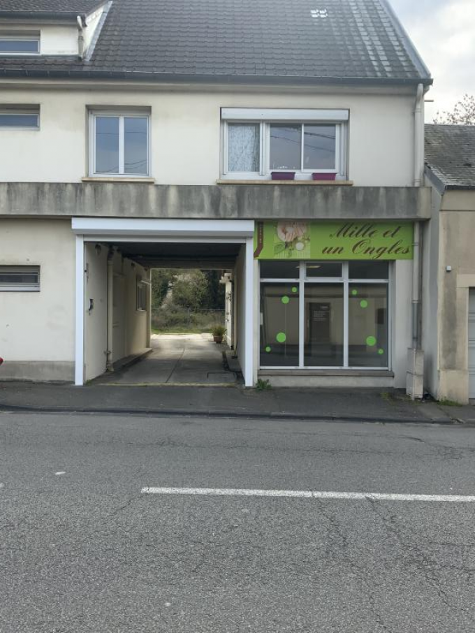 Location Immobilier Professionnel Local commercial Évreux (27000)